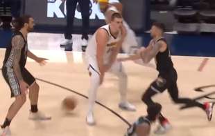 <span style='color:red;'><b>Nikola Jokic</b></span>s incredible assist in the victory